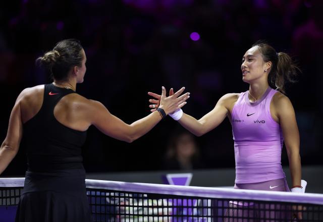 郑钦文不敌萨巴伦卡 无缘年终总决赛开门红